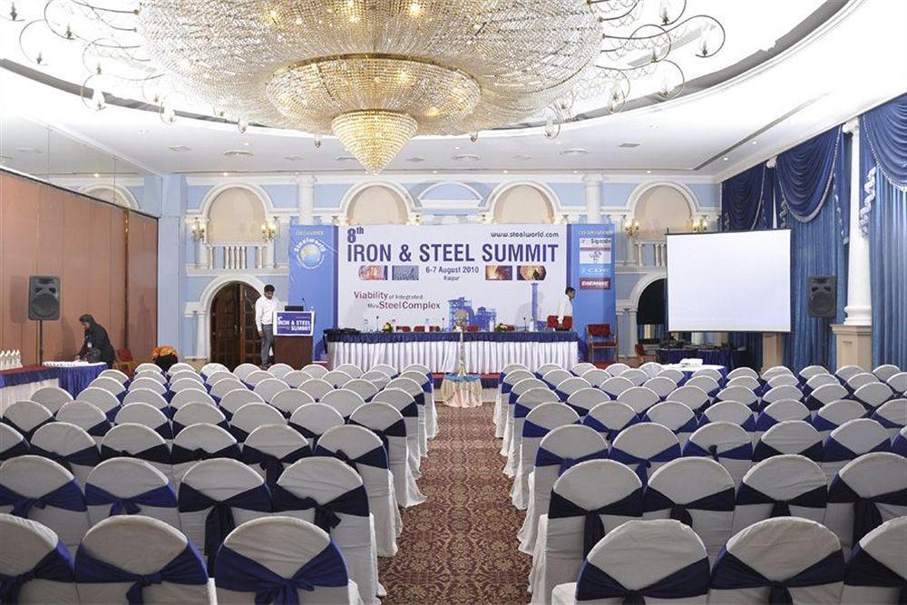 Hotel Babylon International Rāipur Eksteriør bilde