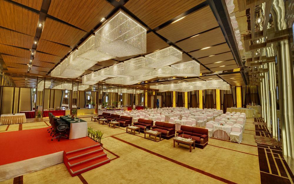 Hotel Babylon International Rāipur Eksteriør bilde
