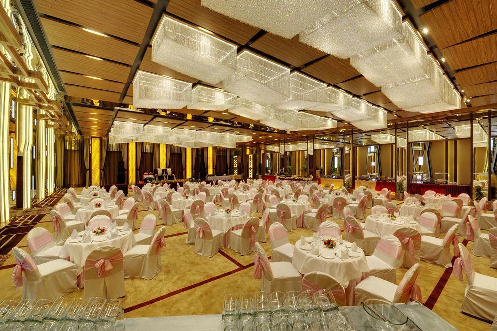 Hotel Babylon International Rāipur Eksteriør bilde