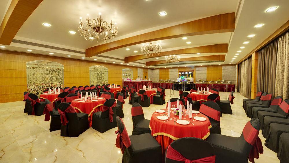Hotel Babylon International Rāipur Eksteriør bilde