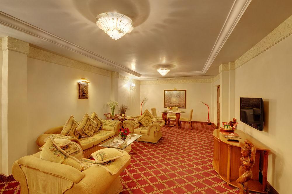 Hotel Babylon International Rāipur Eksteriør bilde